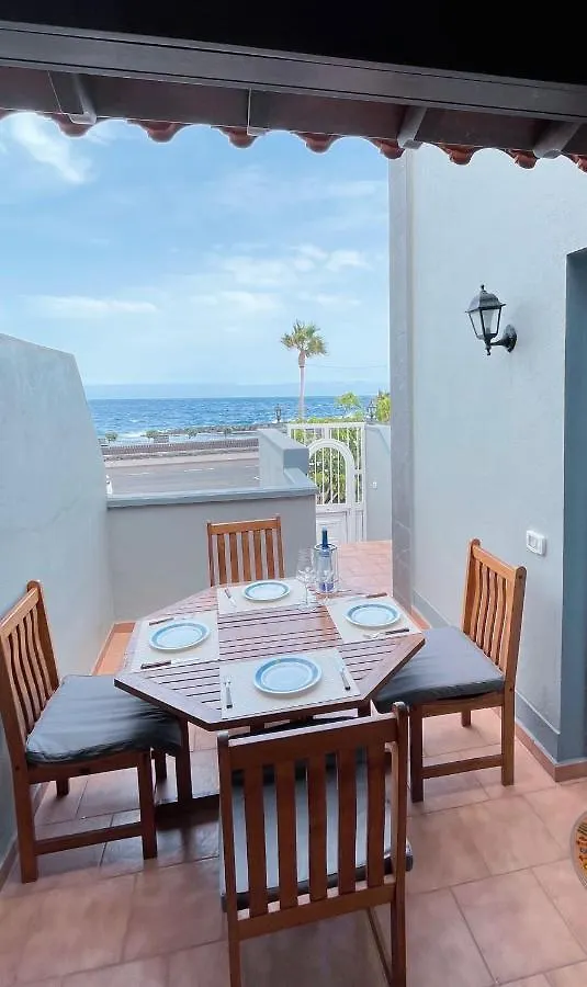 Primera Linea De Playa: Vistas Al Mar Candelaria Apartment